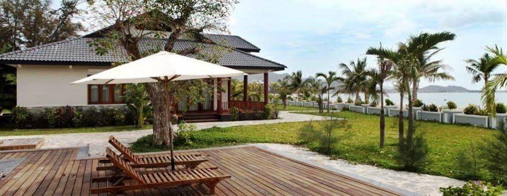 Aniise Villa Resort Phan Rang Bagian luar foto